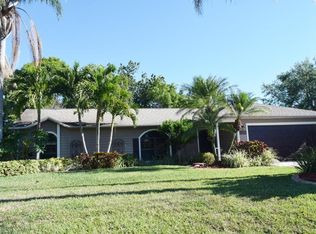 1889 SW Oakwood Rd, Port Saint Lucie, FL 34953