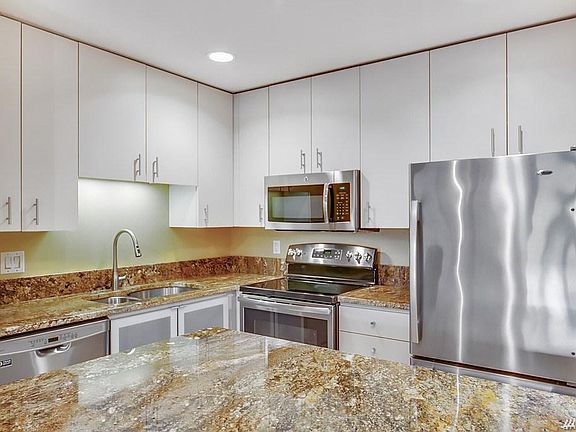 2nd image of 3100 Fairview Ave E APT 208
