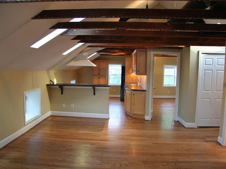 718 N Stokes St #C — Photo 7