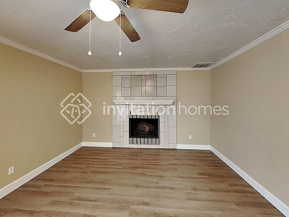5th image of 2931 S Las Palmas