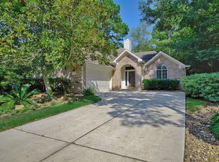 7 Fallsbury Ct, Spring, TX 77382