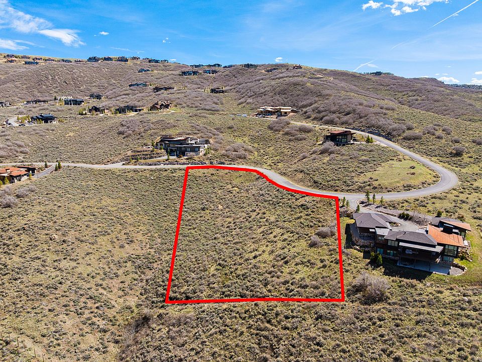 1st image of 1007 E Canyon Gate Rd