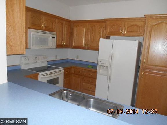 2nd image of 5200 Pathways Ave Unit 111