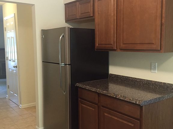 2nd image of 4510 Canary Ct