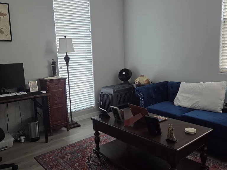 3607 E Salter Dr — Photo 12
