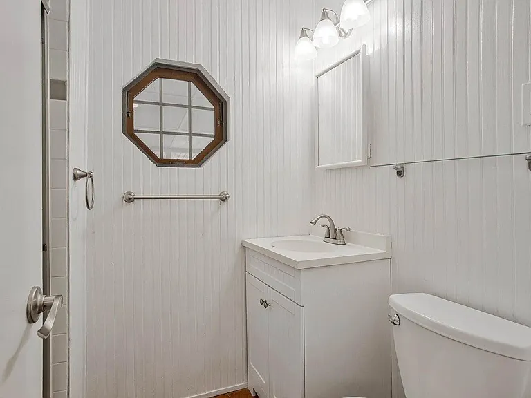 2912 Barrister Ln — Photo 12