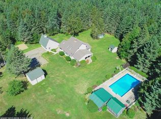 320 Tibbetts Rd, Exeter, ME 04435
