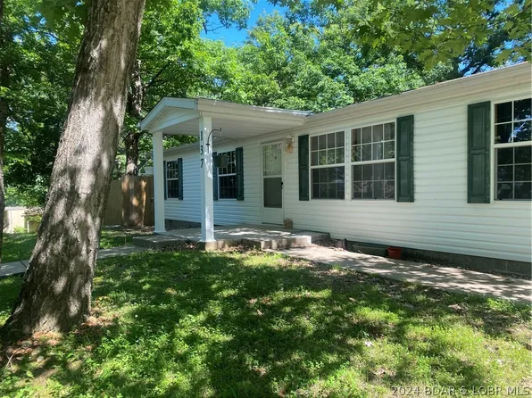 137 Golden Rule Rd, Lake Ozark, MO 65049