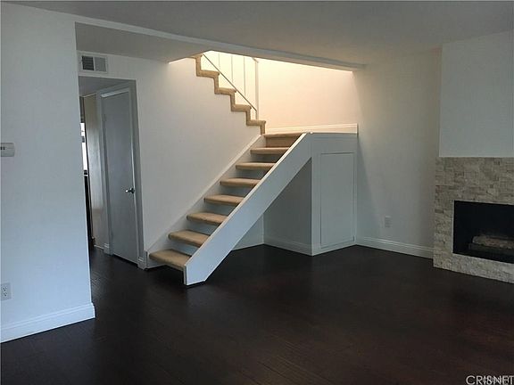 3rd image of 18 Seaside Cir #38