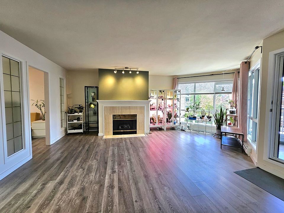 1st image of 7437 Moffatt Rd #311