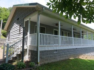 1823 Roses Branch Rd, Bakersville, NC 28705