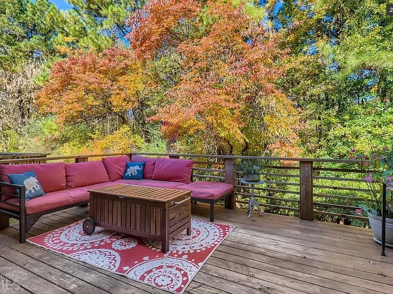 2208 Queen Anne Ct — Photo 20