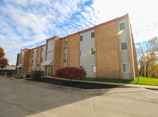 173 E Michigan Ave APT 106A, Three Rivers, MI 49093