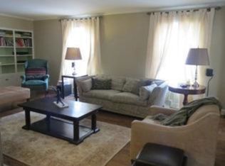 526 73rd St, Kenosha, WI 53143