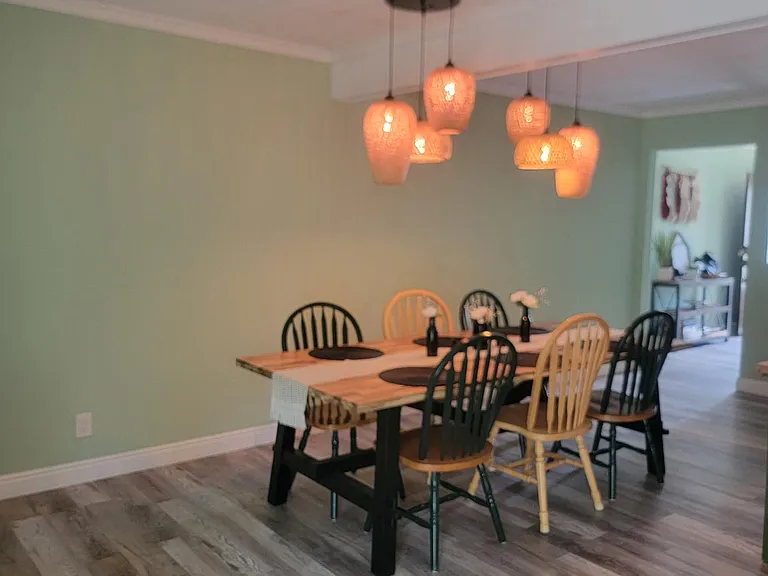 1405 Bates Dr — Photo 10