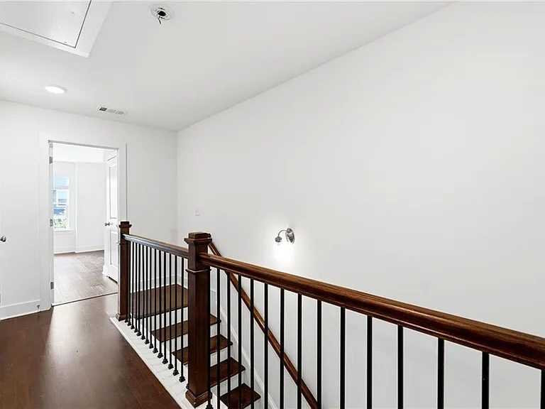 1881 Plainsboro Dr — Photo 22