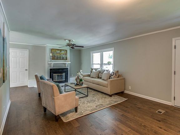 4th image of 1416 Wildwood Ct