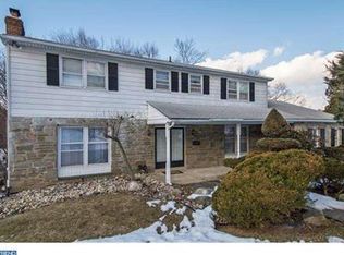 8809 Carlisle Rd, Wyndmoor, PA 19038