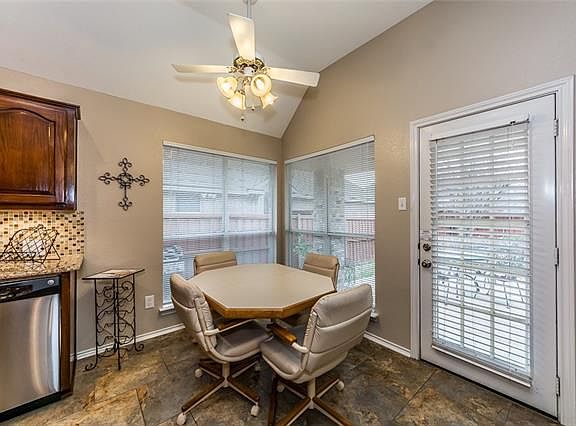 5th image of 1123 Fairfax Dr