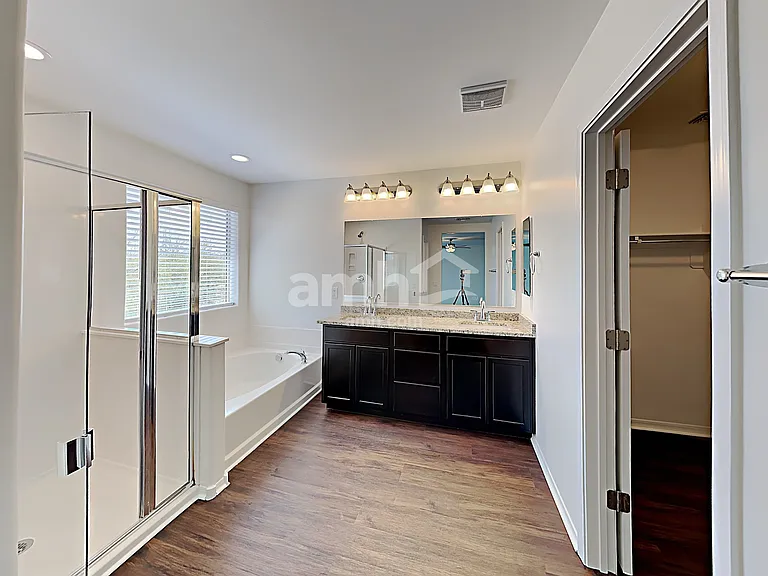 743 W Calle Ocarina — Photo 15