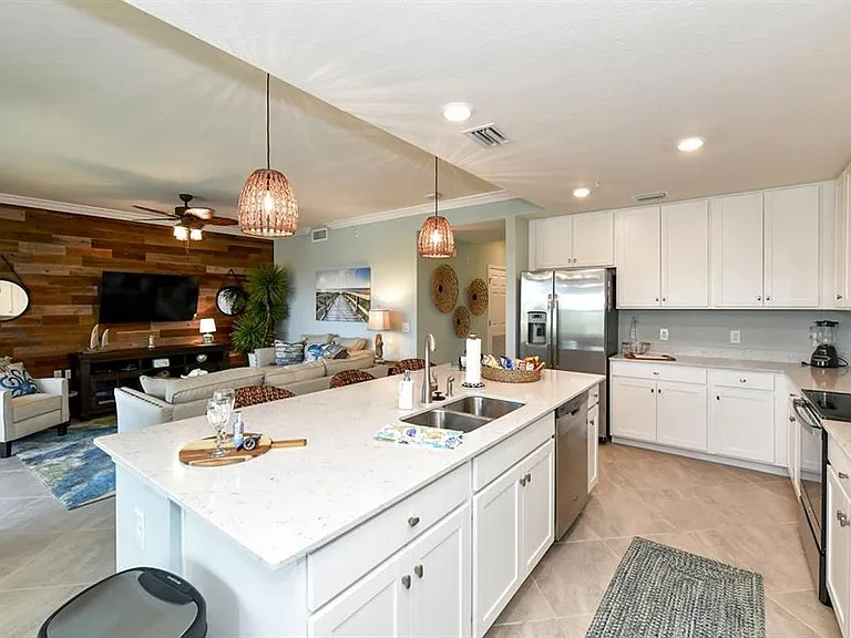 17626 Gawthrop Dr #206 — Photo 15
