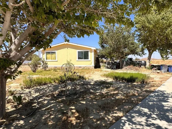 1232 Backus Rd #0, Mojave, CA 93501