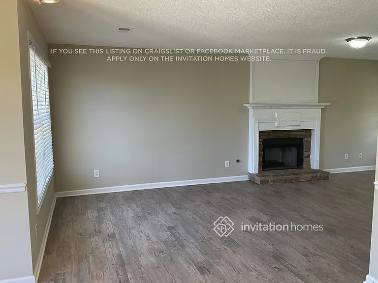 5026 Yankee Doodle Dr — Photo 6