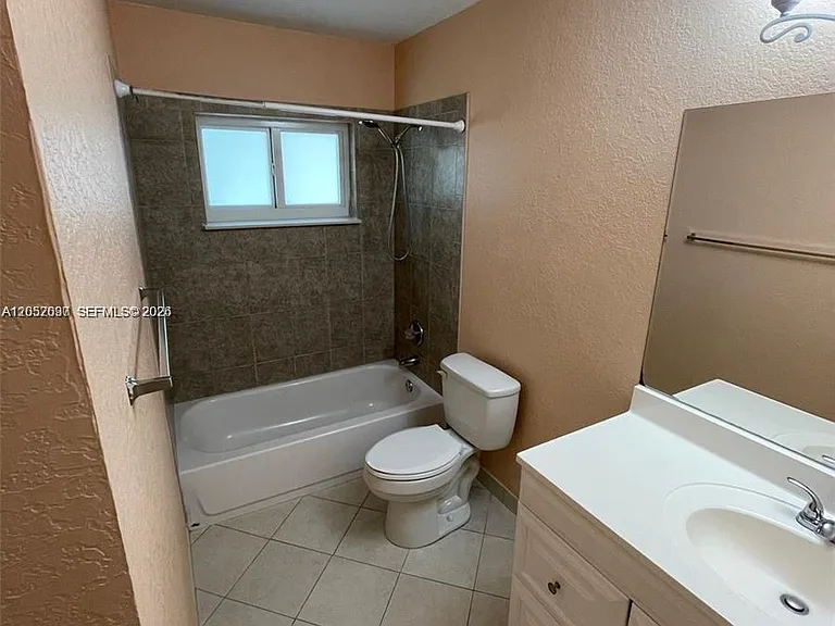 5352 Rose Marie Ave S — Photo 5