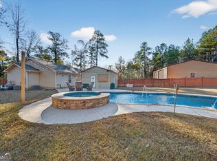 102 Forte Dr NW, Milledgeville, GA 31061