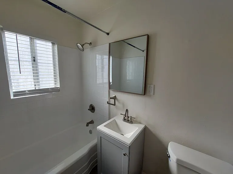 32 Esperanza Ave. — Photo 6