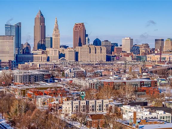 2nd image of 2149 Columbus Rd