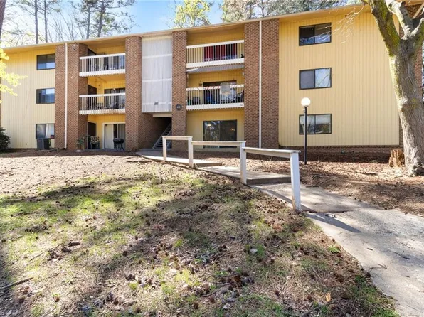 1110 Schaub Dr APT B, Raleigh, NC 27606