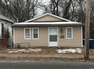 1221 Main St, Alton, IL 62002