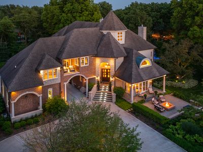 1091 Johnson Dr, Naperville, IL, 60540