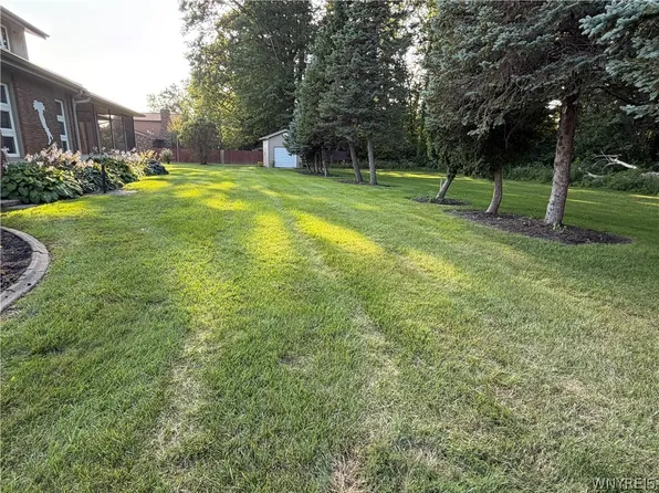 Effie Dr N Lot 38, Niagara Falls, NY 14304