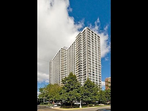 1st image of 4250 N Marine Dr APT 2926