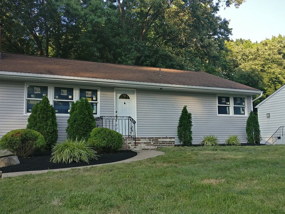 1st image of 37 Glen Stewart Dr