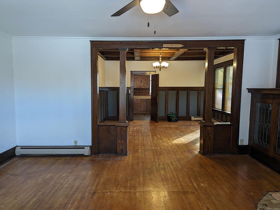Living room & dining room