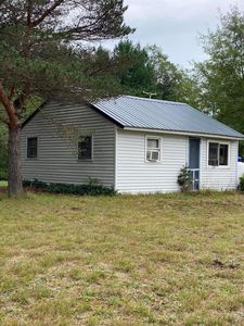 17332 2nd St, Wellston, MI, 49689