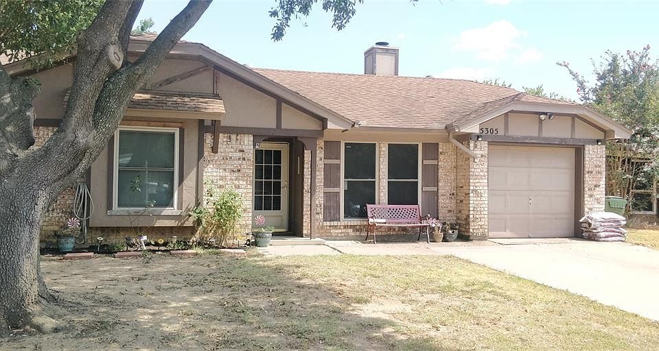 1st image of 5305 Umbrella Pine Ct