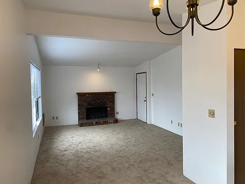 2024 NW 59th St #4 Photo 1