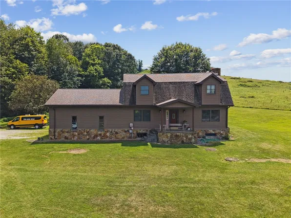576 Stoney Run Rd, Blairsville, PA 15717