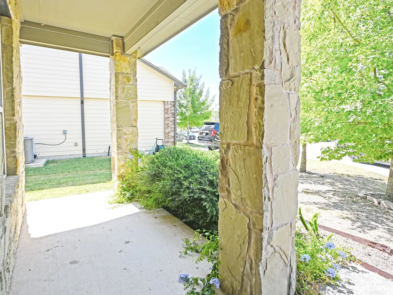 2231 Hawk Drive - 1 — Photo 4