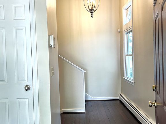 5th image of 130 Arbor Dr #130