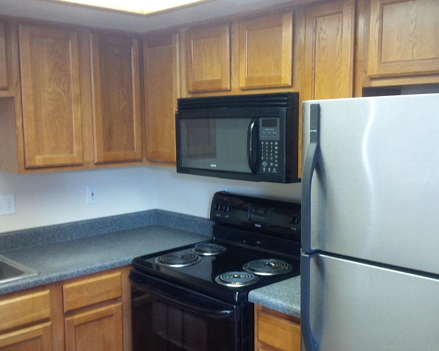 1st image of 2847 N 46th Ave APT 14