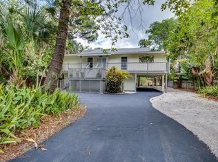 3105 Basin St, Naples, FL 34112