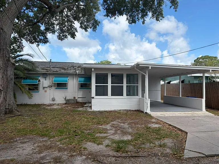 2814 Tifton St S — Photo 19