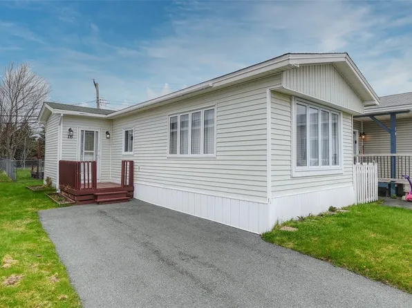 16 Hussey Drive, St Johns, NL A1A4Y6