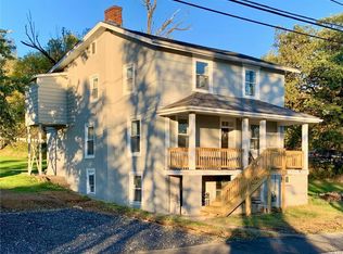 1455 Clauser Dr, Bethlehem, PA 18015