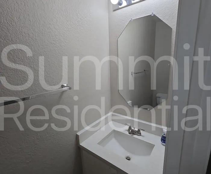 120 Beech Dr — Photo 19